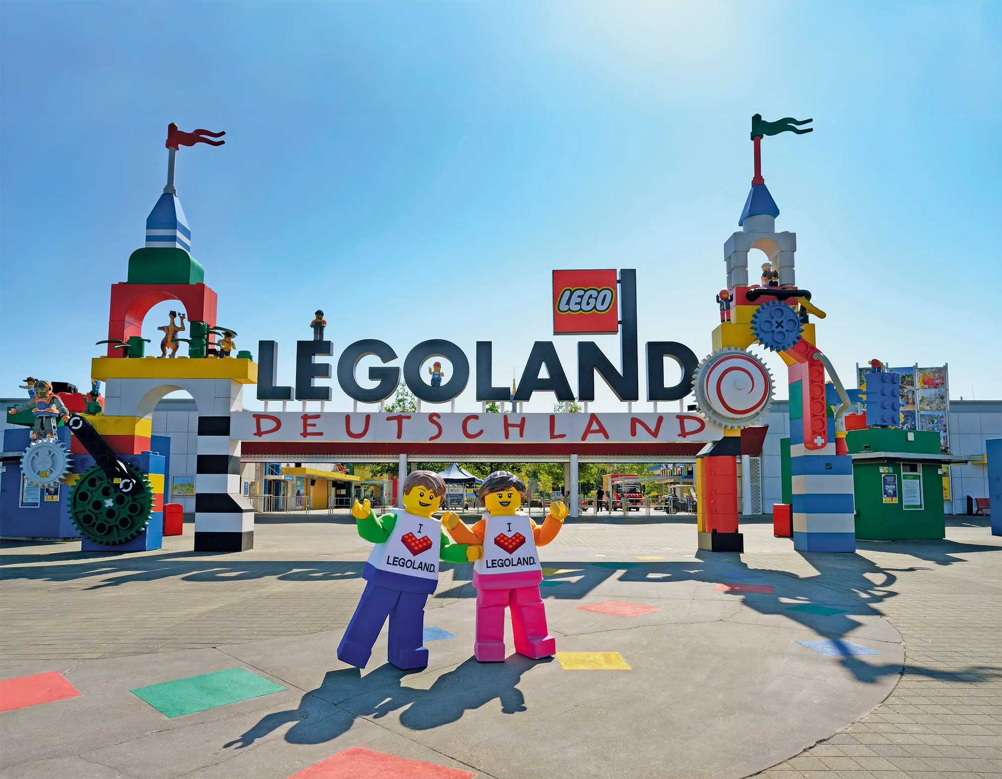 Portalbild Mit LEGOLAND Boy Und LEGOLAND Girl Kleiner